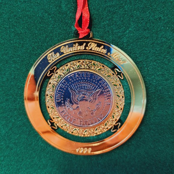 1996 The United States Mint Treasury Holiday Ornament Presidential Coat Of Arms - Picture 2 of 6